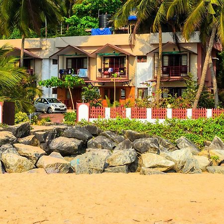 Club 7 Beach Resort Kannur Exterior foto