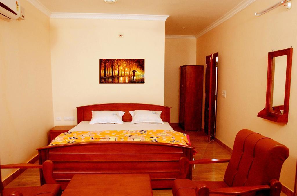 Club 7 Beach Resort Kannur Quarto foto