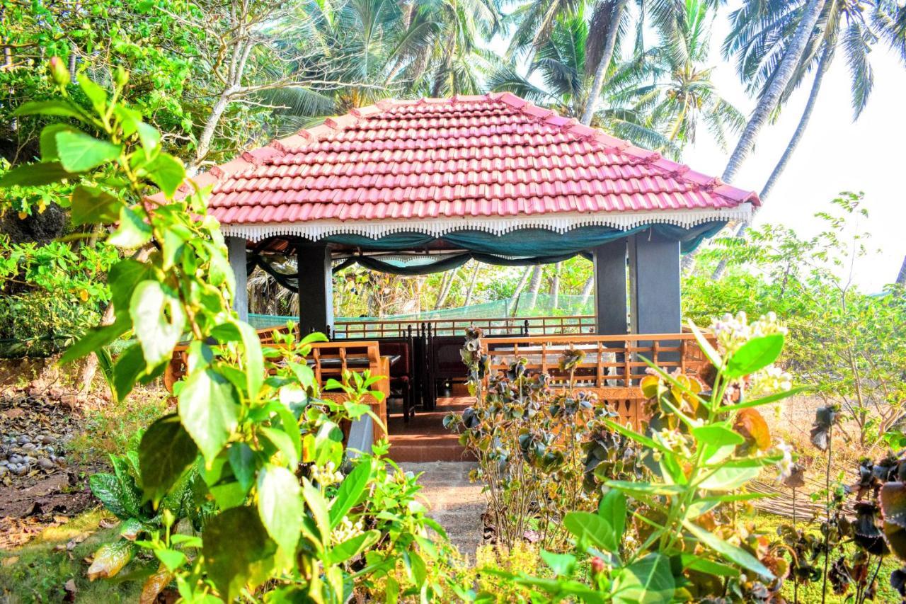 Club 7 Beach Resort Kannur Exterior foto